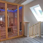 Lägenhet Auzlak Hisa, Apartments. Luče