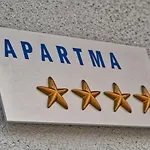 Auzlak Hisa, Apartments. Lägenhet Luče