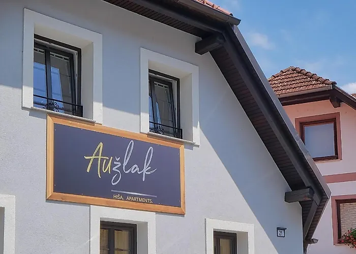 Apartman Auzlak Hisa, Apartments. Luče