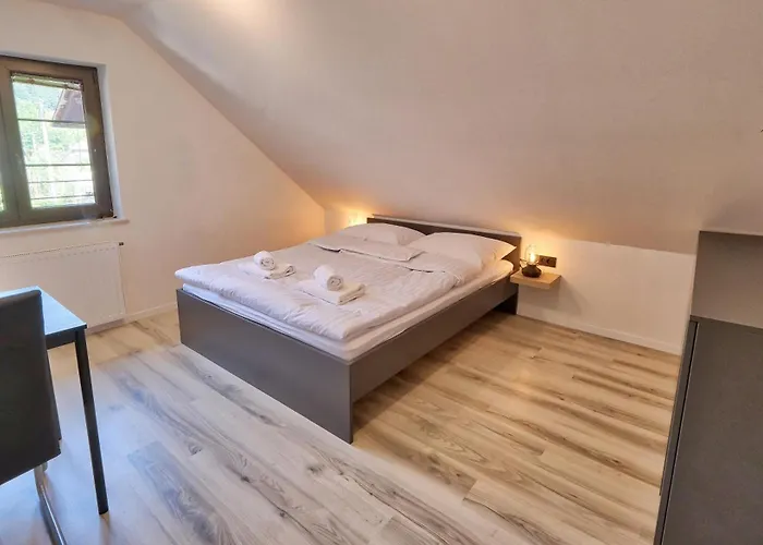 Auzlak Hisa, Apartments. Apartamento